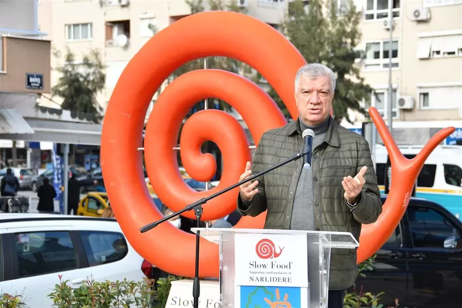 Narlıdere Belediyesi ve Slow Food Narlıdere Birliği, 10 Aralık Pazar günü saat 13.00'te Tarihi Yukarıköy'de Toprak Ana Günü etkinliği düzenleyecek. 