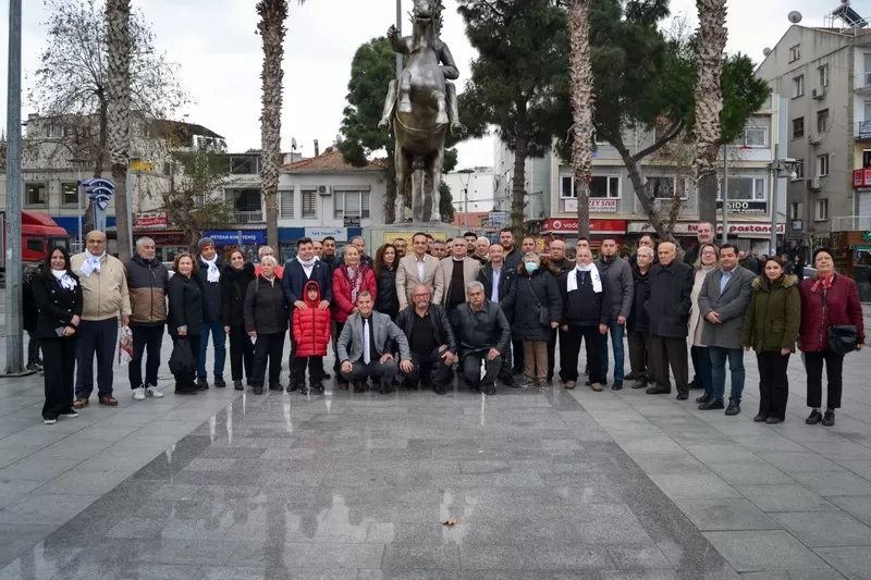 Olgun Atila, İzmir Büyükşehir Belediye Başkan Adaylığı yolunda Bakırçay Havzası'nda seçim turlarına devam ediyor.