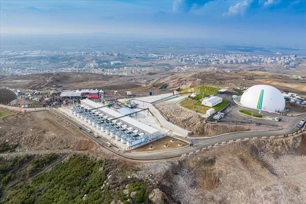 Harmandalı Katı Atık Düzenli Depolama Alanı’nı kapatılabilmek için yıllardır sürdürdüğü yer arayışları çeşitli engellemeler nedeniyle sonuçsuz kalıyor