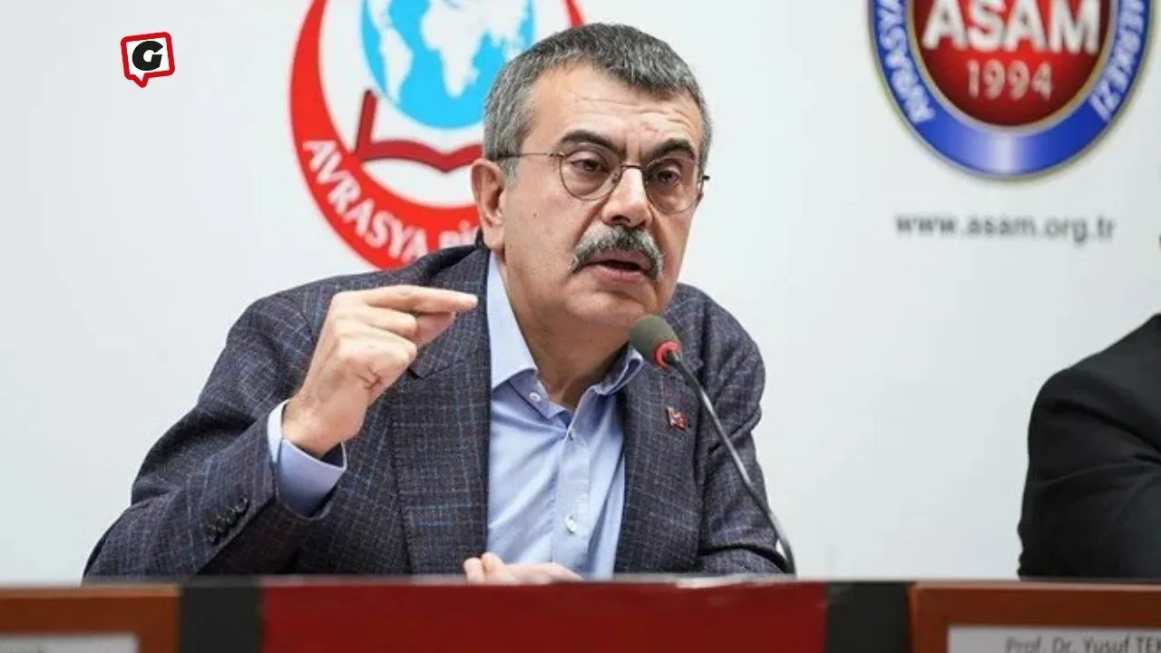 Bakan Tekin: "Eğitim Sistemimiz İşlevsiz Hale Geliyor, Müfredatın Revize Edilmesi Şart"