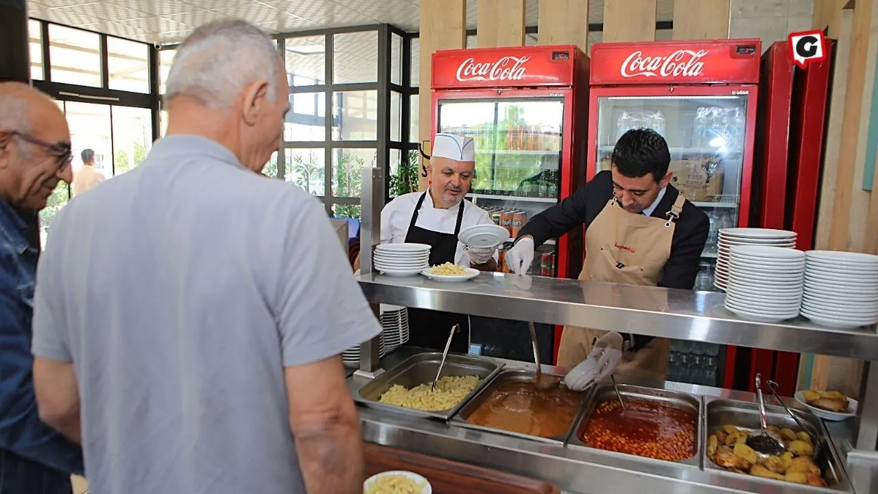 Bayraklı Belediyesi, Cengizhan Mahallesi'nde Üçüncü Kent Lokantasını Açtı