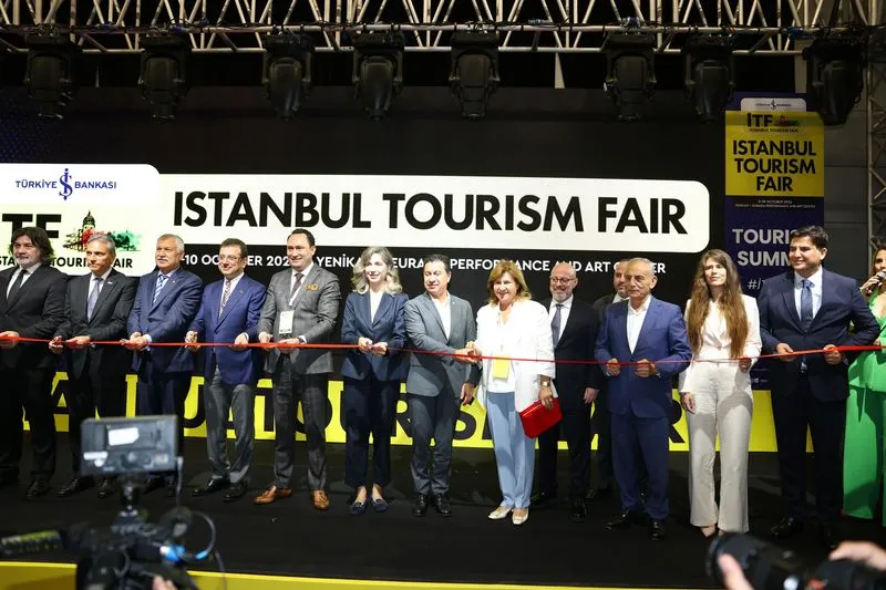 Çeşme Belediye Başkanı Lal Denizli, İstanbul Turizm Fuarı’ndaki konuşmasında, Çeşme’nin sadece deniz, kum ve güneş turizmi ile sınırlı kalmaması gerektiğini vurguladı.