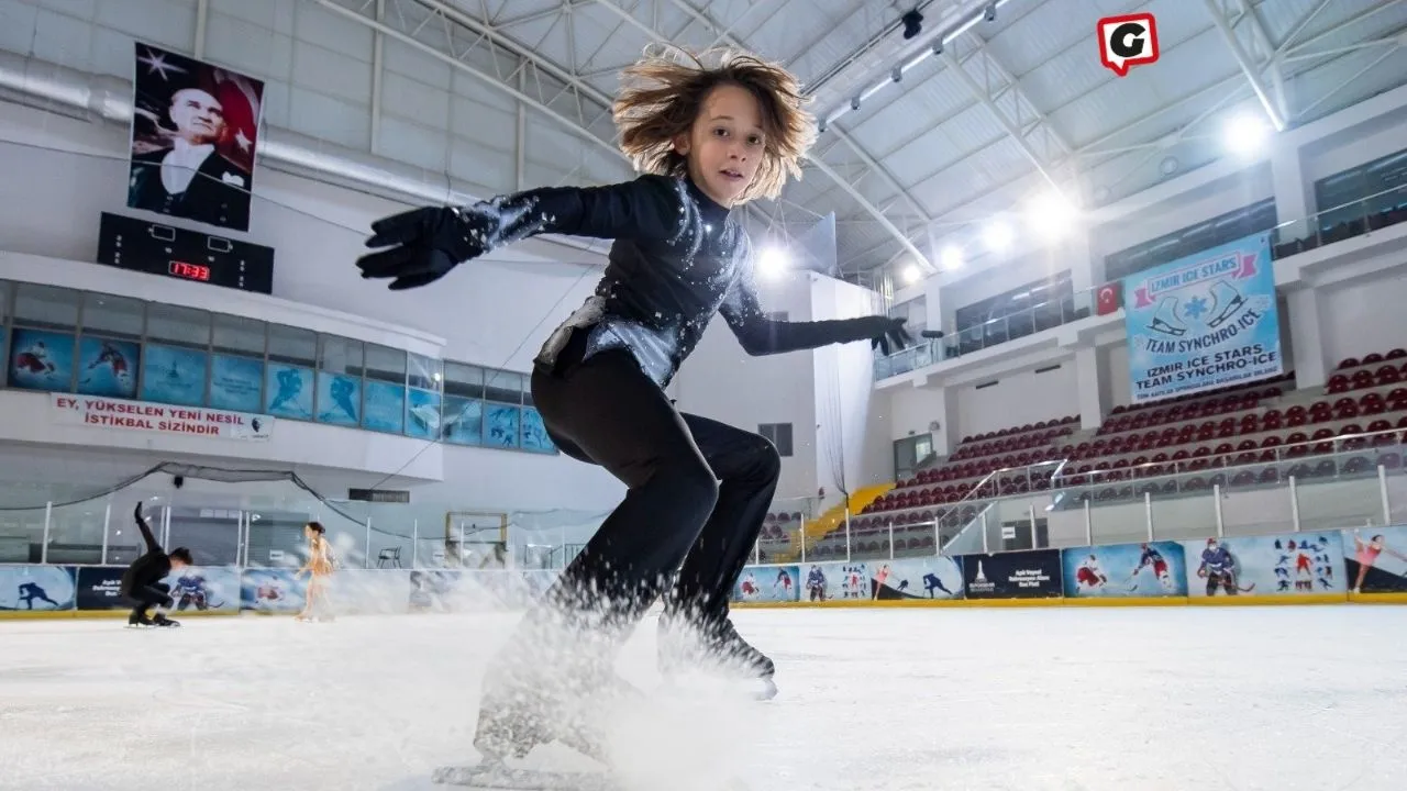 İzmir Büyükşehir Belediyesi Buz Sporları Salonu Yeni Sezona 14 Ekim'de Başlıyor