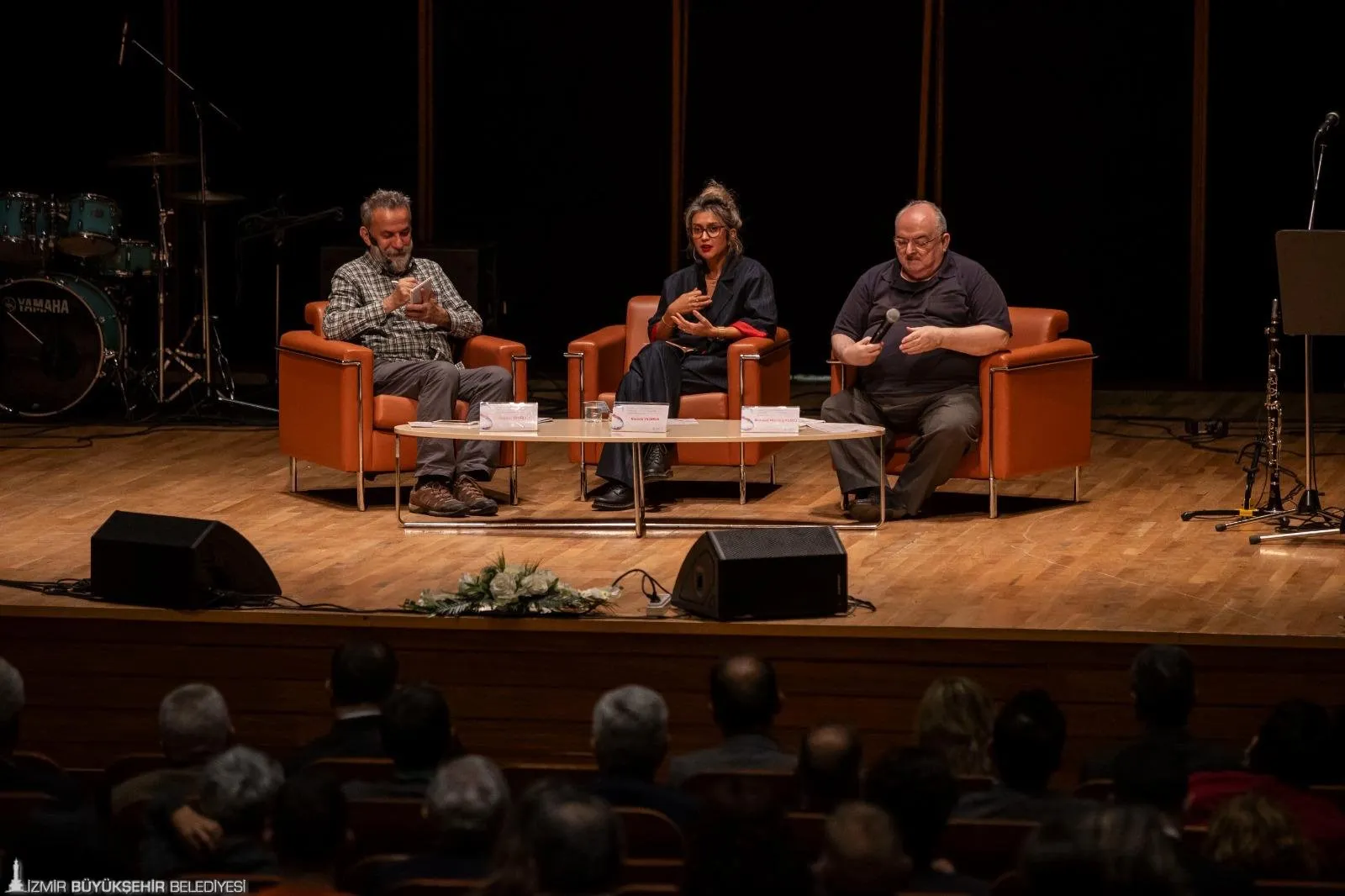 İzmir Büyükşehir Belediyesi tarafından düzenlenen 8. Uluslararası İzmir Edebiyat Festivali, 21-24 Kasım tarihleri arasında edebiyatseverlerle buluşuyor. 