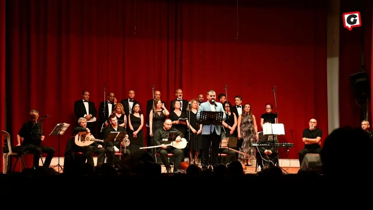 Çeşme Türk Halk Müziği Korosu, Fethiye’de Unutulmaz Bir Gece Sunmuş Oldu