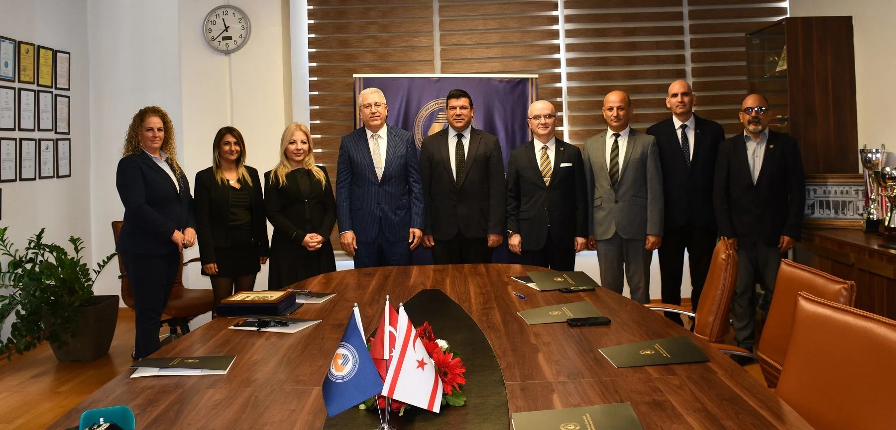 Ege Üniversitesi Rektörü Prof. Dr. Necdet Budak, Kuzey Kıbrıs Türk Cumhuriyeti’nde önemli görüşmeler gerçekleştirerek akademik iş birliklerini güçlendirme amacıyla protokoller imzaladı.