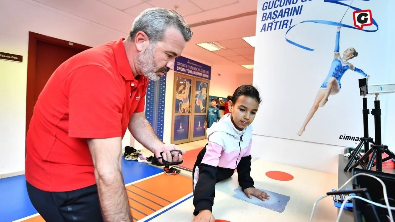 İzmir Büyükşehir Belediyesi, Çocuklar İçin Ara Tatilde Spor Etkinliği Düzenledi