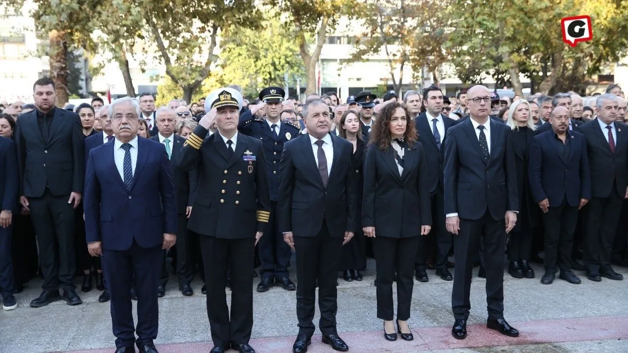 Karşıyaka'da Atatürk, Ebediyete İntikalinin 86. Yılında Coşkuyla Anıldı