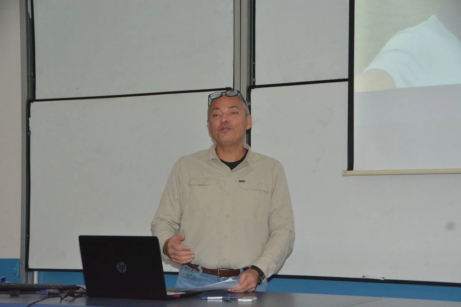 Ege Üniversitesi’nde düzenlenen anma töreniyle, Türk astronomisine önemli katkılar sağlayan Prof. Dr. Abdullah Kızılırmak’ın mirası yaşatıldı. 