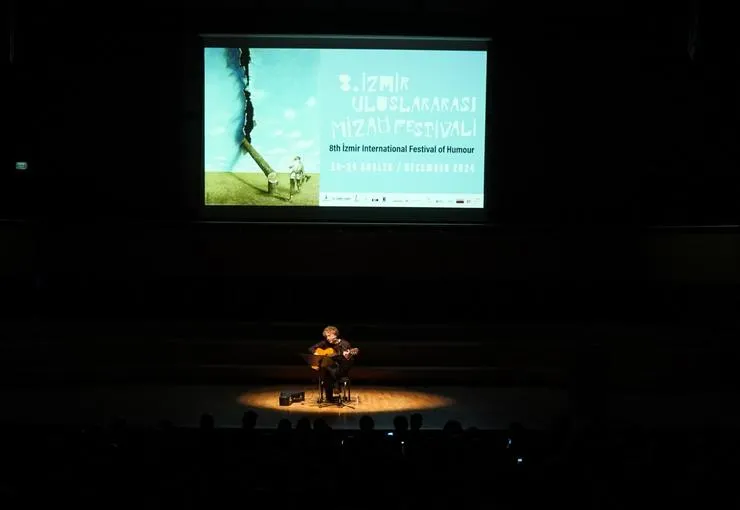 İzmir Uluslararası Mizah Festivali başladı