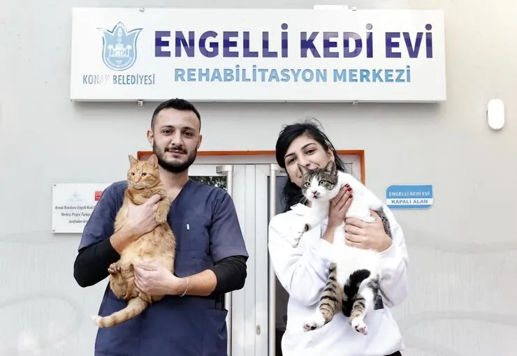 Konak’ın engelleri aşan Kedi Evi’nden sahiplenme çağrısı