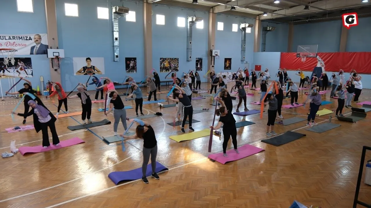 Menemen'de Kadınlara Ücretsiz Pilates Kursu