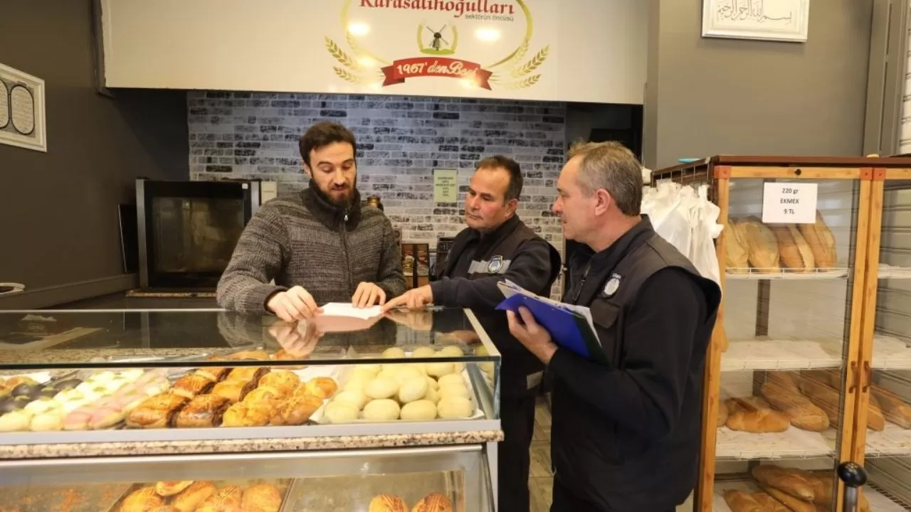 Menderes'te Ramazan Pidesi Denetimleri Başladı! Fiyat, Gramaj ve Hijyen Kontrol Ediliyor