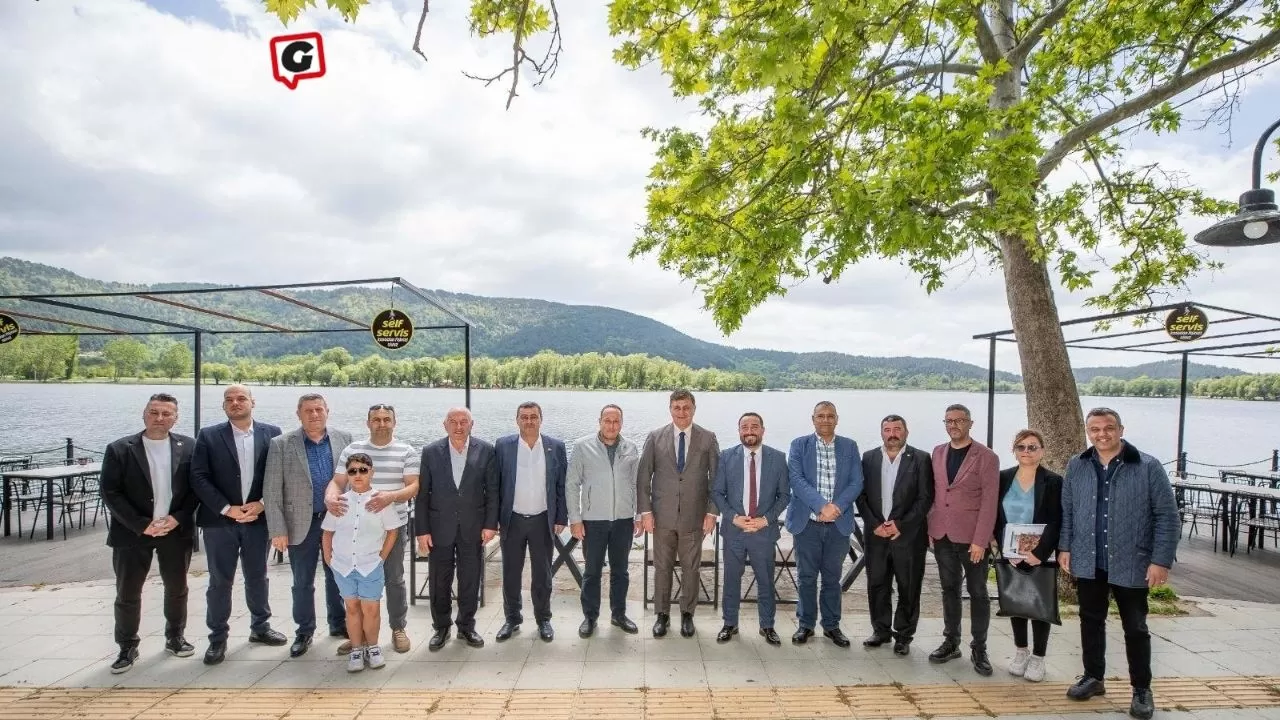 Cemil Tugay Ödemiş'te: 627 Yıllık Helviş Bayramı'nda Çocuklarla Buluştu, Esnafı Ziyaret Etti