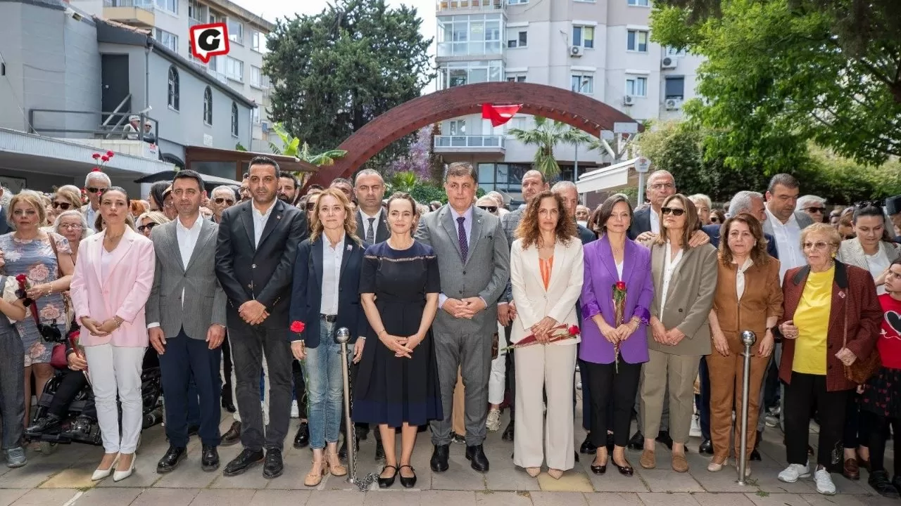 İzmir Büyükşehir Belediye Başkanı Dr. Cemil Tugay, Zübeyde Hanım'ı Anneler Günü'nde Unutmadı