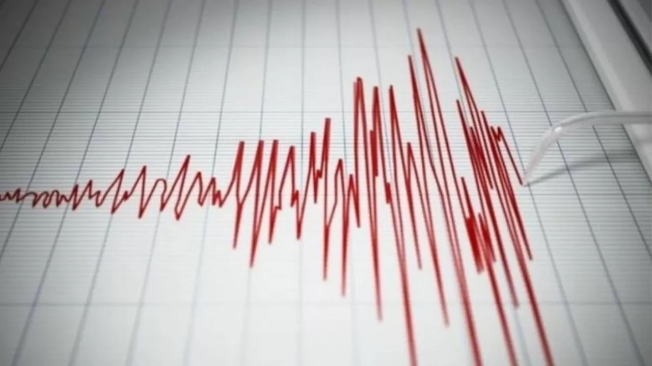 İzmir'de 3.2 Büyüklüğünde Deprem!