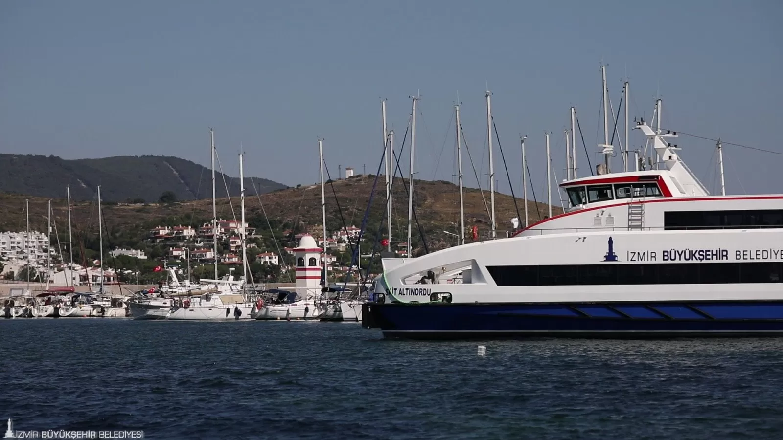 İzmir Büyükşehir Belediyesi İZDENİZ A.Ş. tarafından bu yıl da geleneksel yaz seferleri düzenleniyor. Kurban Bayramı'nın ikinci günü 17 Haziran'da başlayacak seferler, 8 Eylül'e kadar devam edecek.