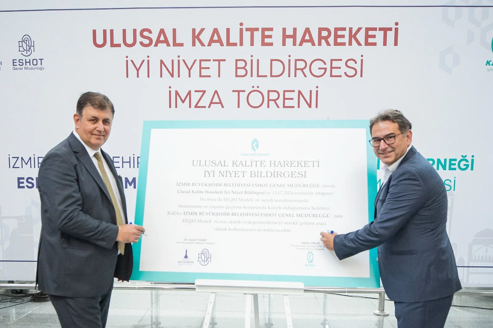 İzmir Büyükşehir Belediyesi'ne bağlı ESHOT Genel Müdürlüğü, kurumsallaşma ve kaliteli hizmet sunma hedefiyle Ulusal Kalite Hareketi'ne imza attı.