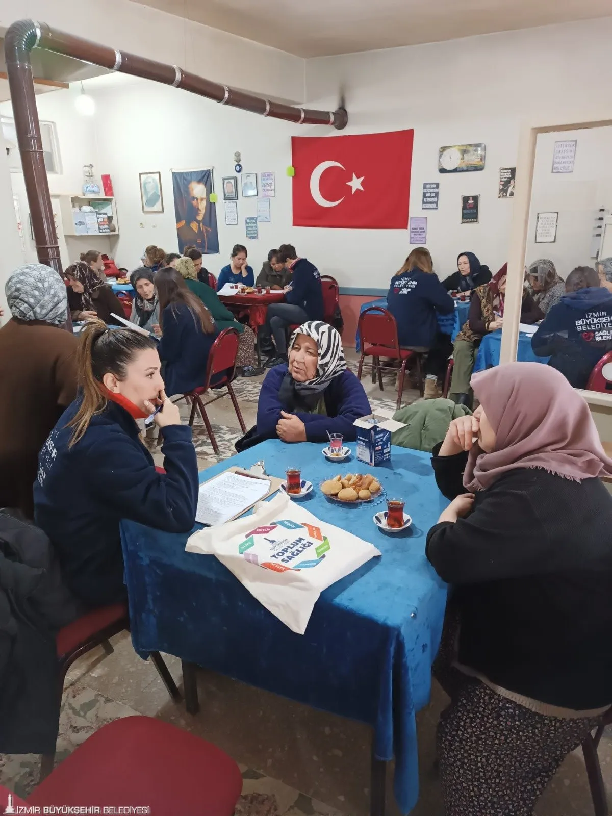 İzmir Büyükşehir Belediyesi, kent sakinlerinin sağlıklı, mutlu ve uzun bir yaşam sürmeleri için önemli projeler yürütüyor.