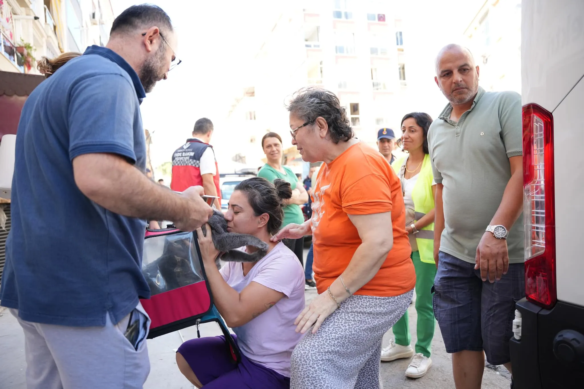 Torbalı'da Fevzi Çakmak Mahallesi'nde sanayi tipi tüpün neden olduğu patlamada 5 kişi hayatını kaybetti, 63 kişi ise yaralandı. Patlamada 10 bina da hasar gördü.