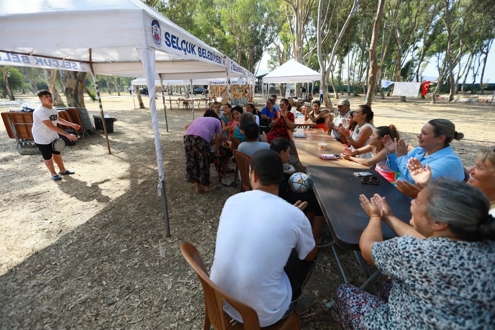 Efes Selçuk Pamucak Sahili, 19-23 Ağustos tarihleri arasında düzenlenen Engelsiz Kamp’a ev sahipliği yaptı. 