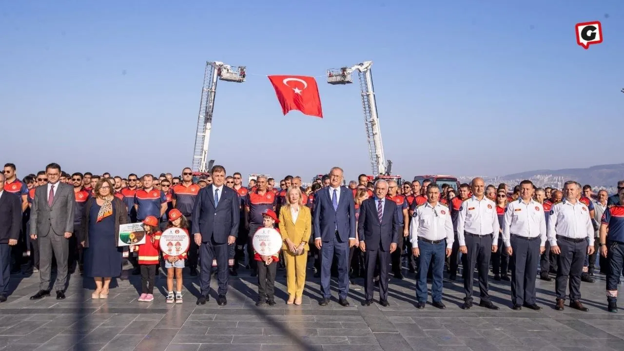 İzmir'de İtfaiye Haftası: Tugay'dan İtfaiyecilere Destek Sözü ve Yeni Araç Müjdesi