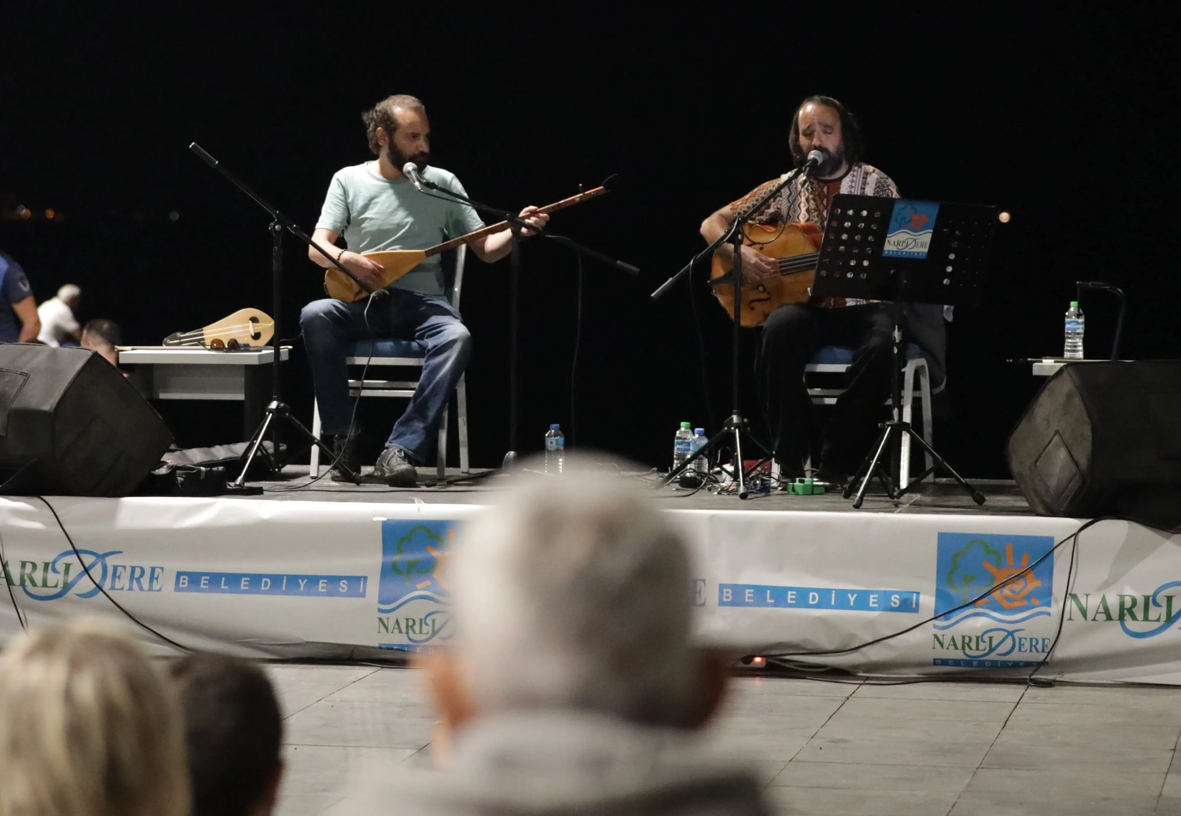 Narlıdere Belediyesi tarafından düzenlenen İzmir Müzisyenleri Buluşmaları, Merih Aşkın ve Onur Tuzlacı (DUO) konseri ile devam etti.