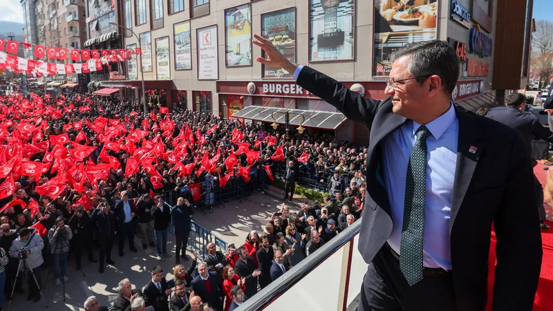 CHP Lideri Özel İzmir’e geliyor