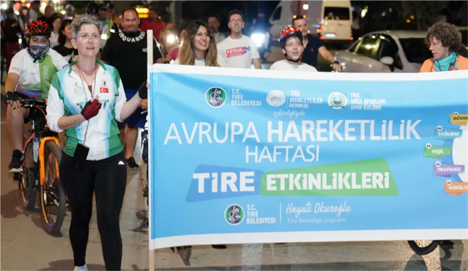 Tire’de düzenlenen Avrupa Hareketlilik Haftası etkinliğine vatandaşlar yoğun ilgi gösterdi. Bisikletliler ve yayalar, sağlıklı yaşam için pedal çevirdi.